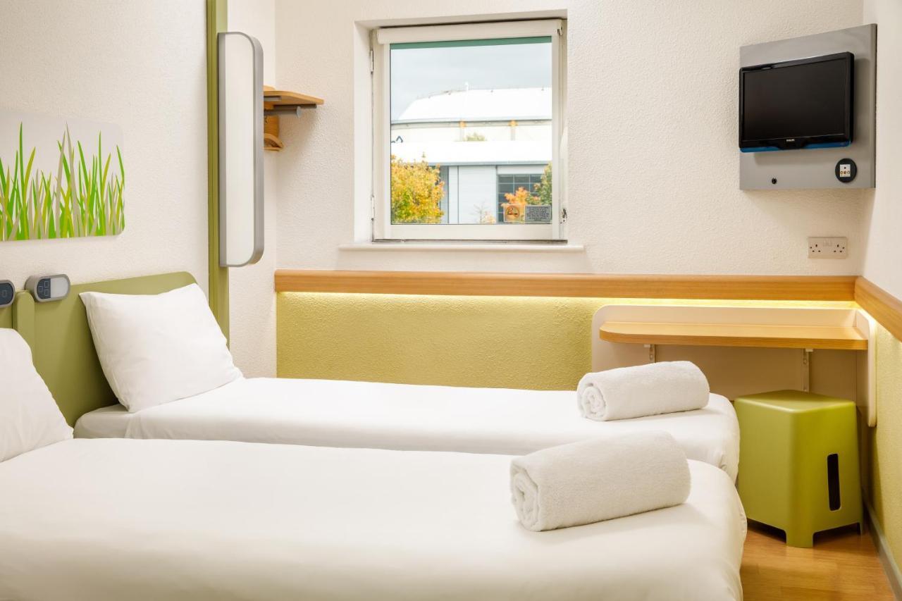 Classic Twin Room