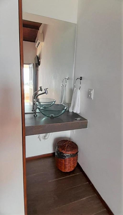 Standard Suite,1317412207:JPEG
