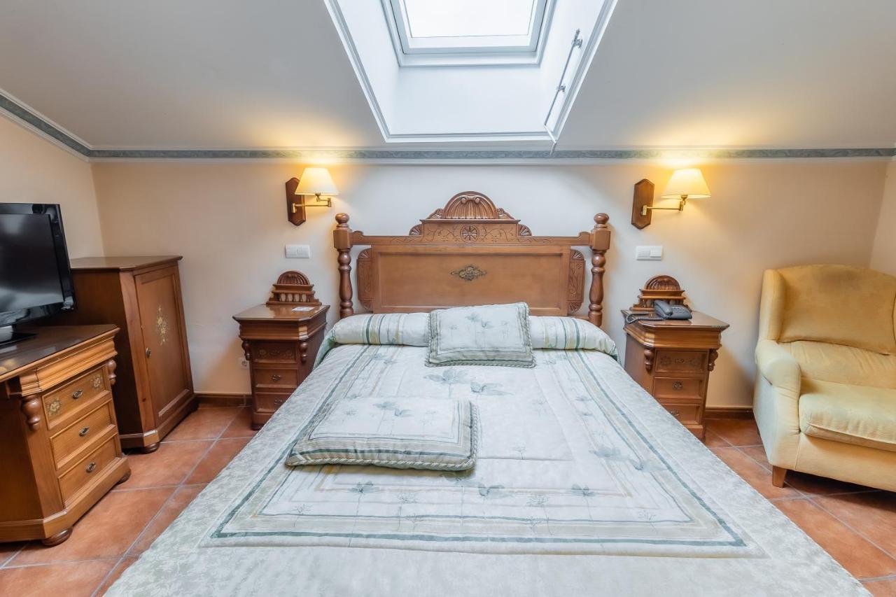 Double or Twin Room Spa Bath