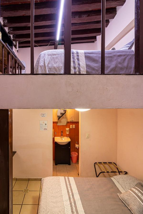 Studio Split Level