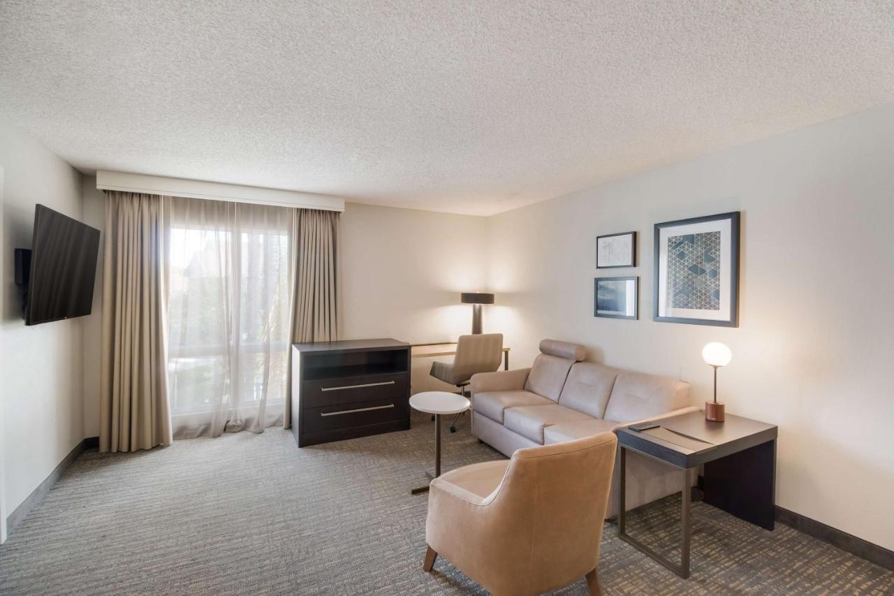 One Bedroom Suite King