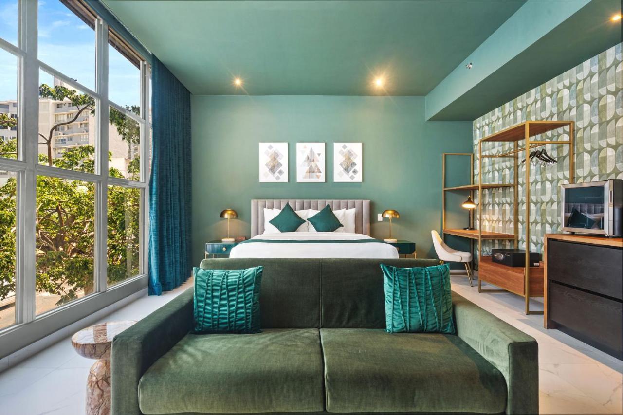 Miramar Executive Suite