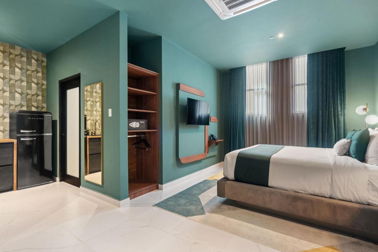 Miramar Suite