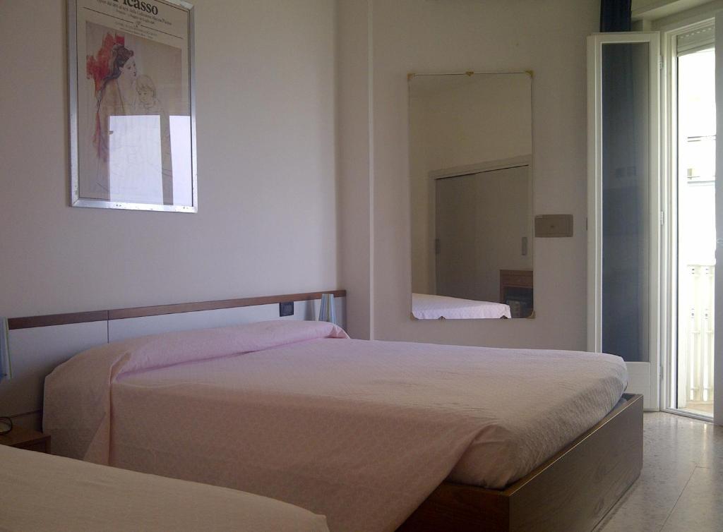 Triple Room Sea View Beach Access,1157951096:JPEG