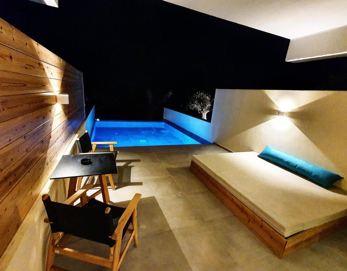Superior Suite Private Pool
