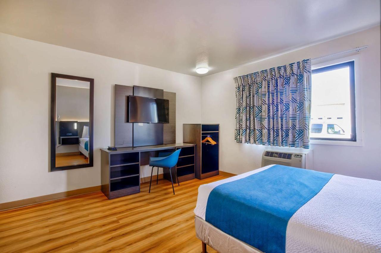 Queen Room Disability Access