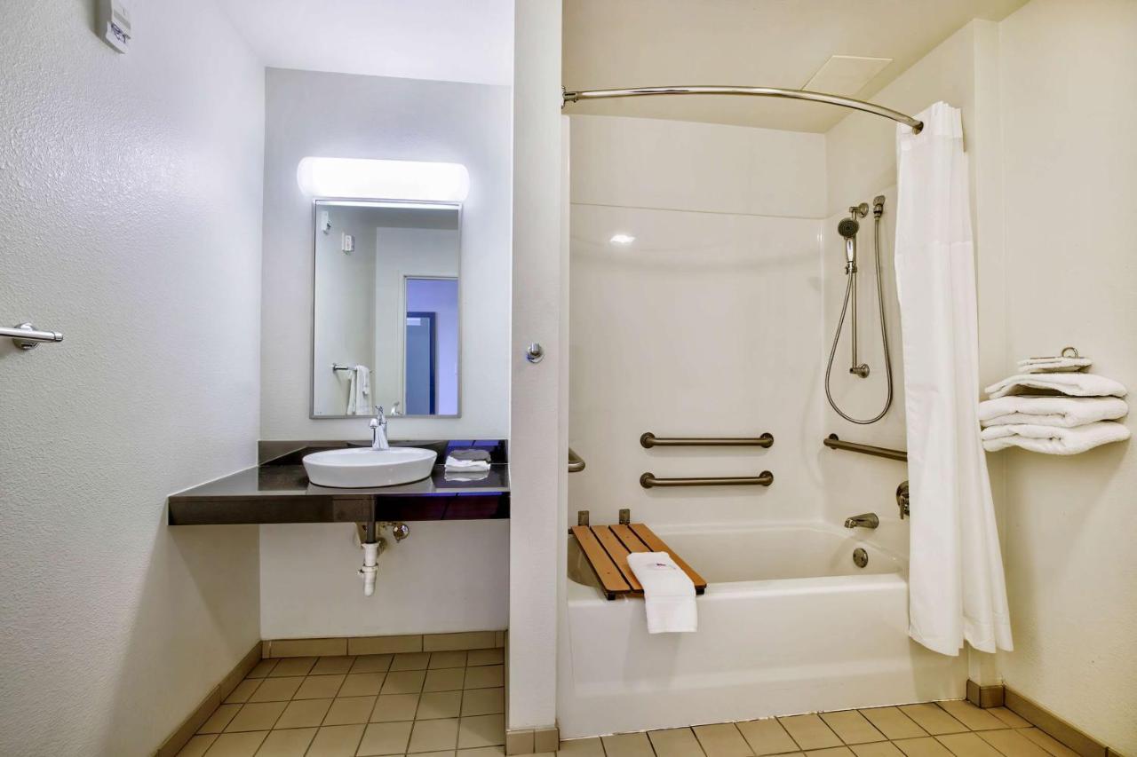 Queen Room Disability Access