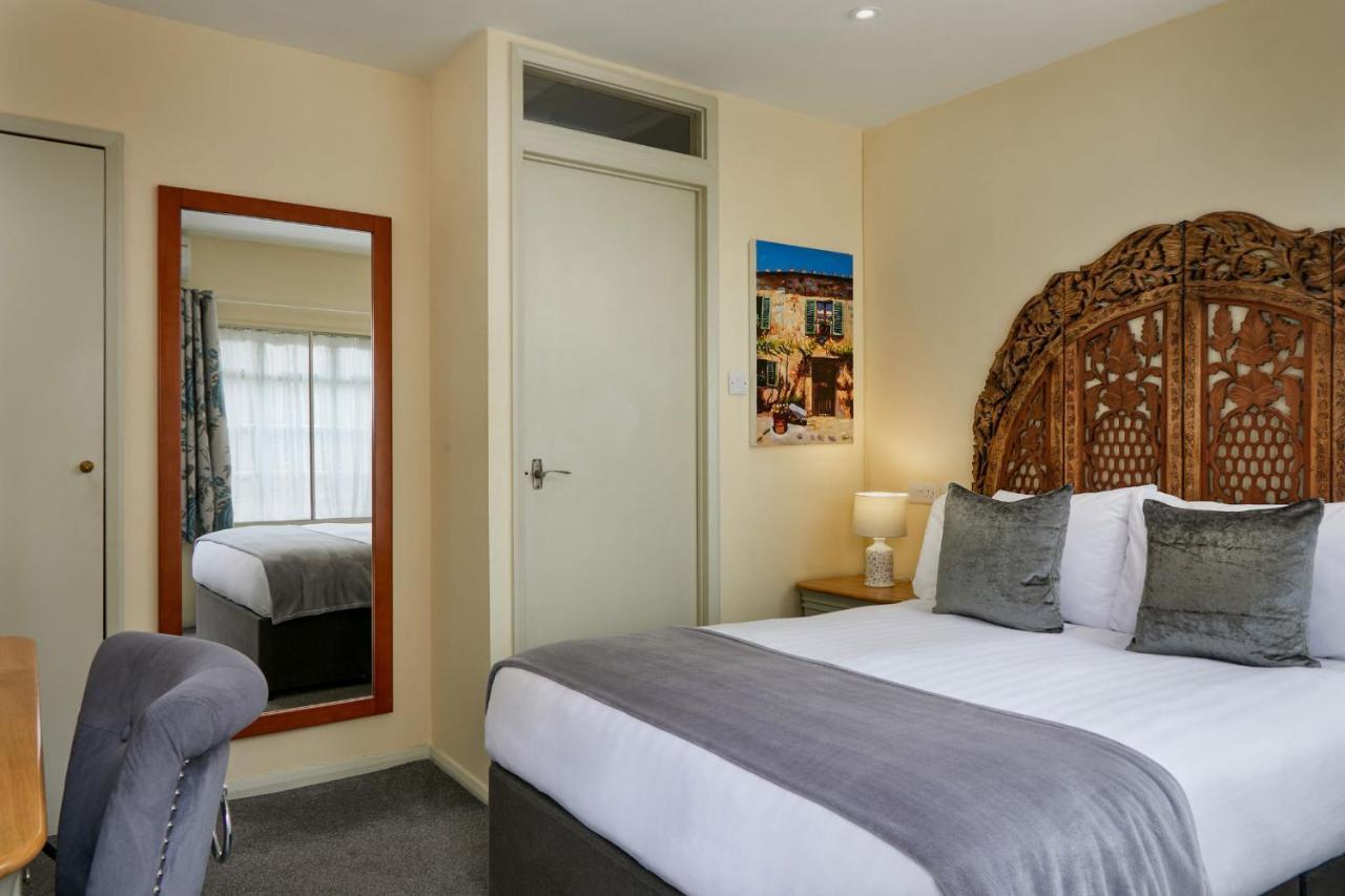 Small Double Room