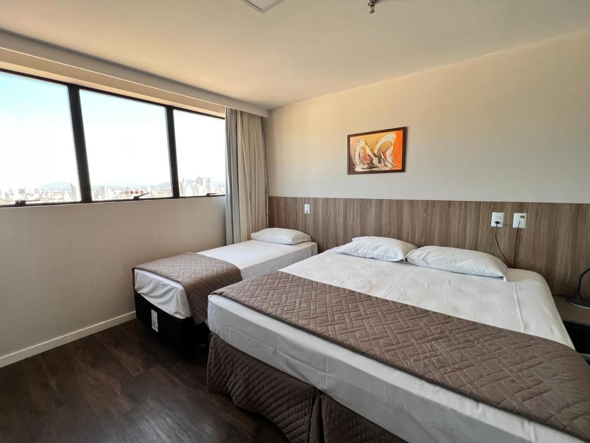Quarto Triplo Luxo