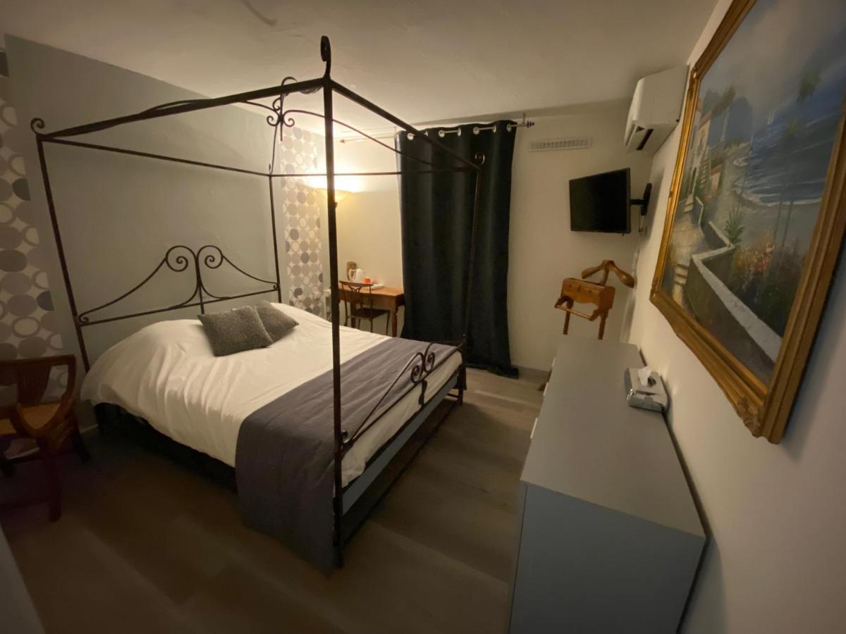 Double Room,1328278670:JPEG