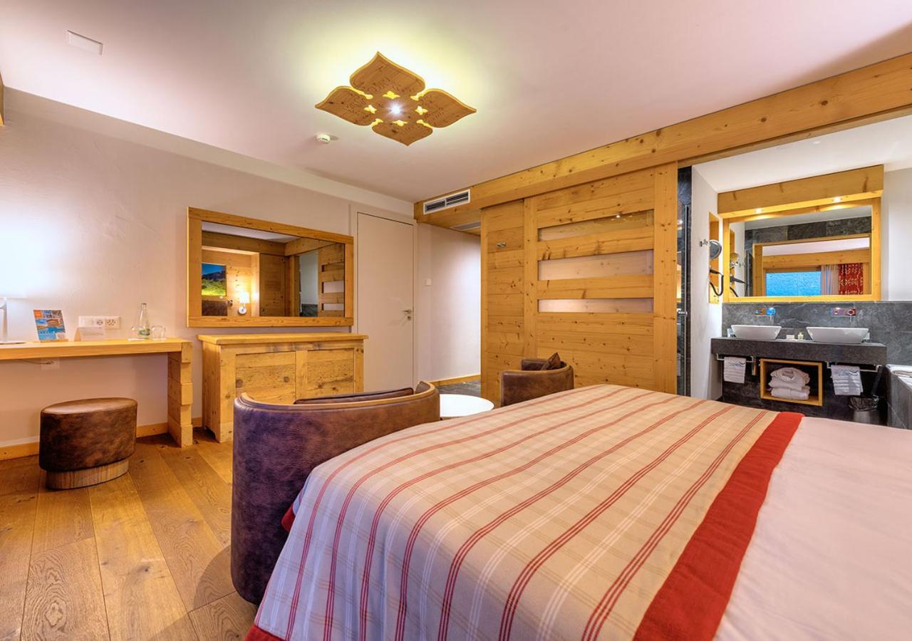 Cosy Room Without View