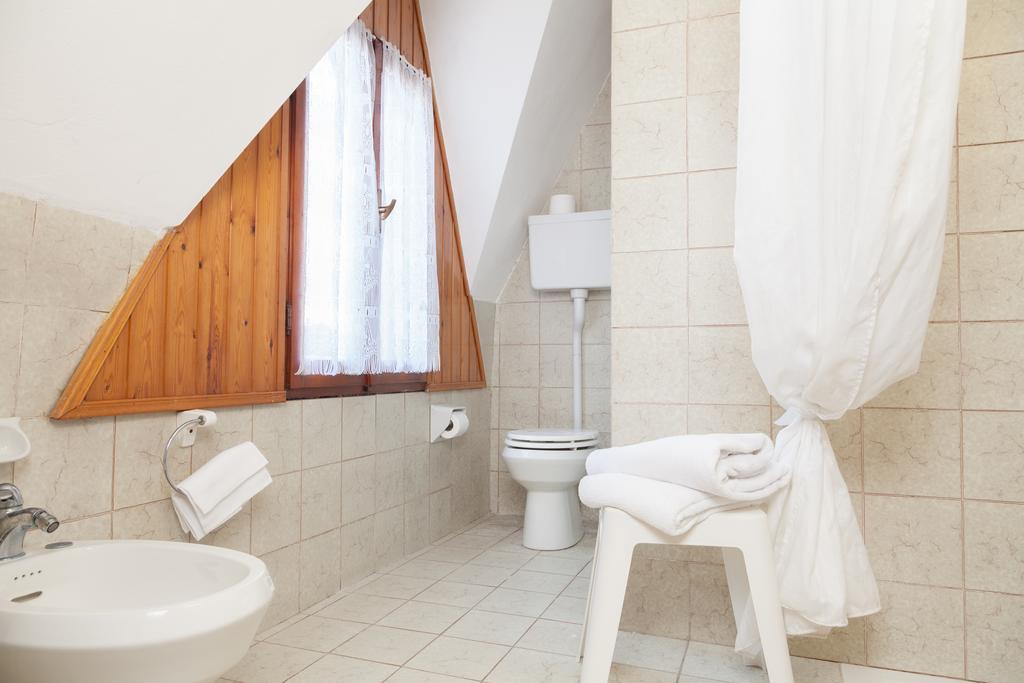 Camera Classic Matrimoniale/Doppia con Letti Singoli