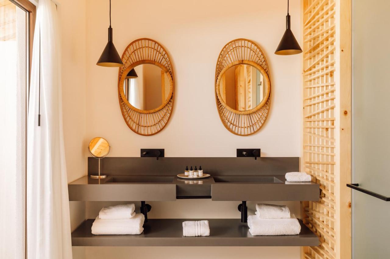 Deluxe Room with Exterior Patio