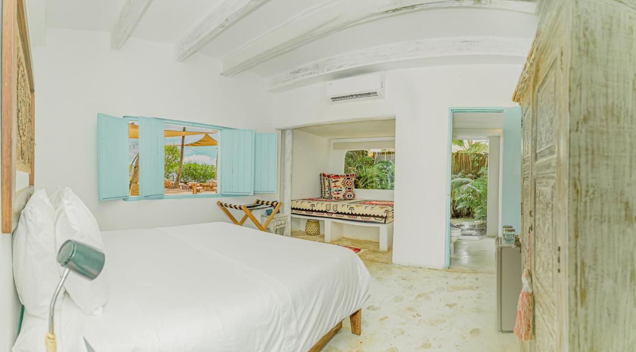 Standard Double Room with Two Double Beds