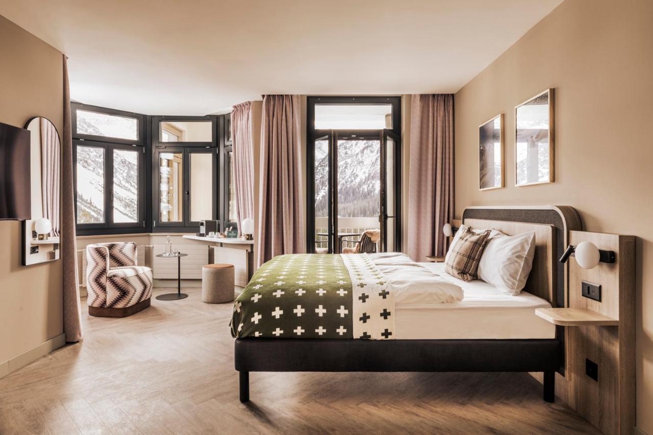 Deluxe Eckzimmer mit Balkon