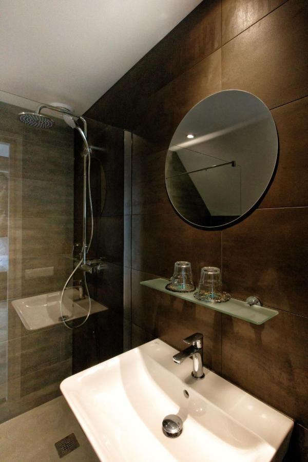 Two-Bedroom Apartment,1516443172:JPEG