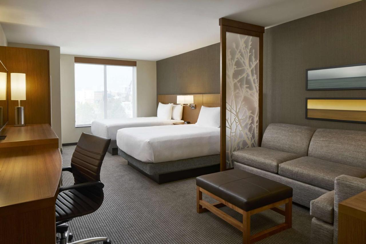 Queen Room Two Queen Beds View
