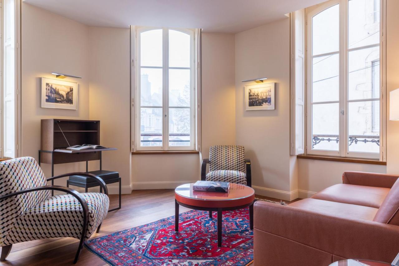 Carnot Suite