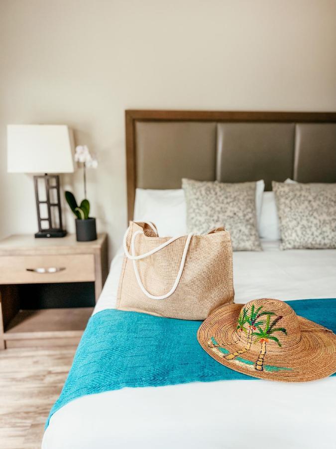 Premier Island View Two Double Beds