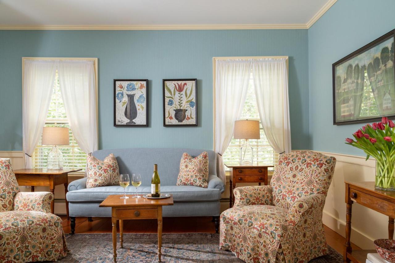 Traditional Room