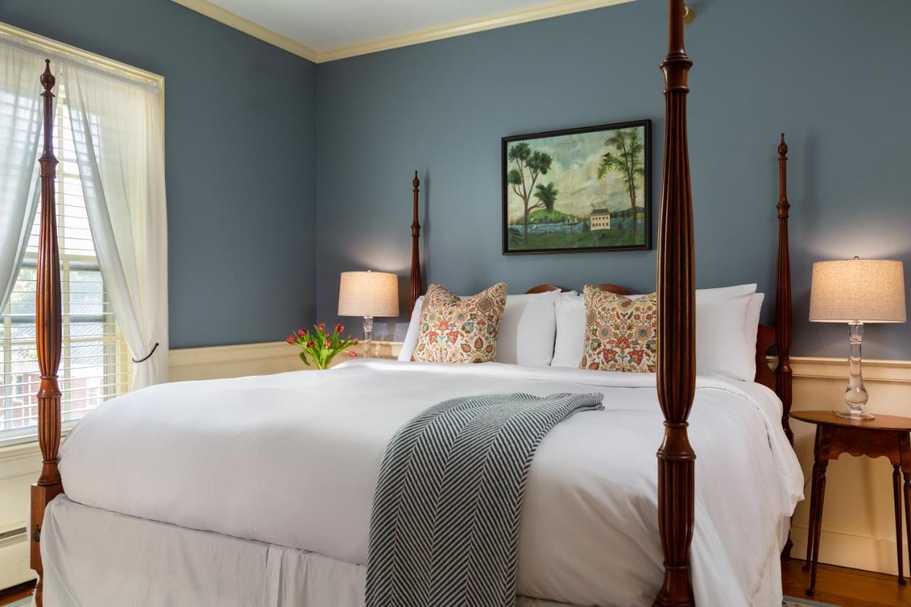 Traditional Room