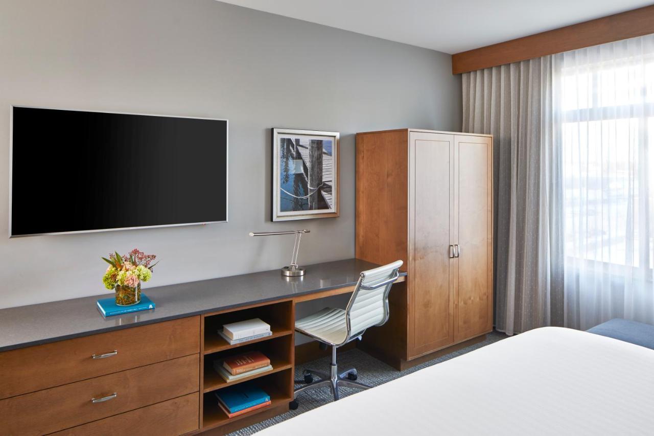 Premier King Room