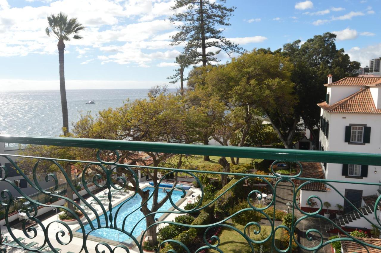 Superior Double or Twin Room Balcony Side Sea View