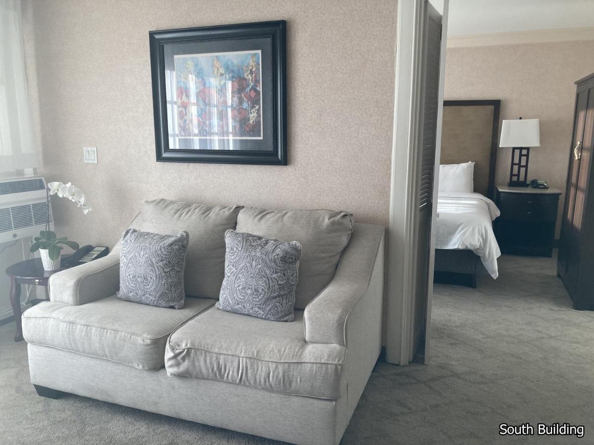 One-Bedroom Suite [South Building]