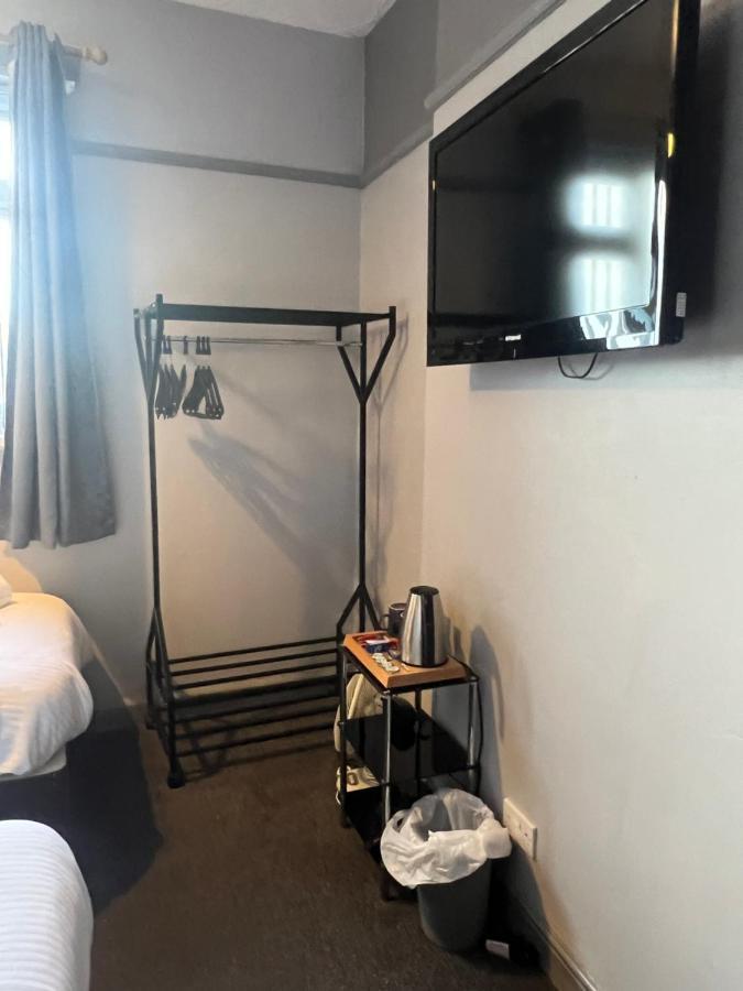 Twin Room Annex