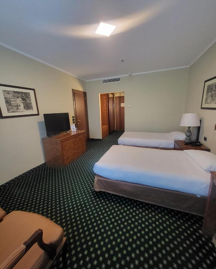 Superior Single Room