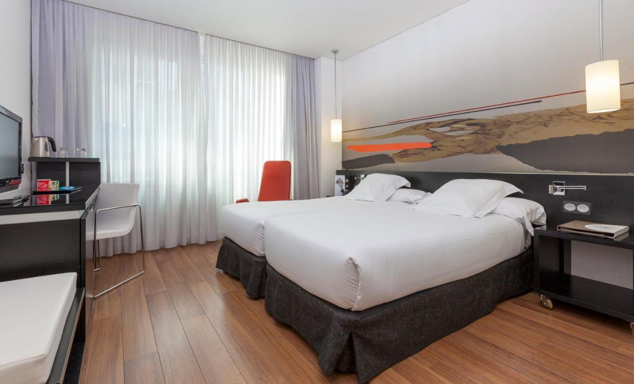 Double or Twin Room airport shuttle