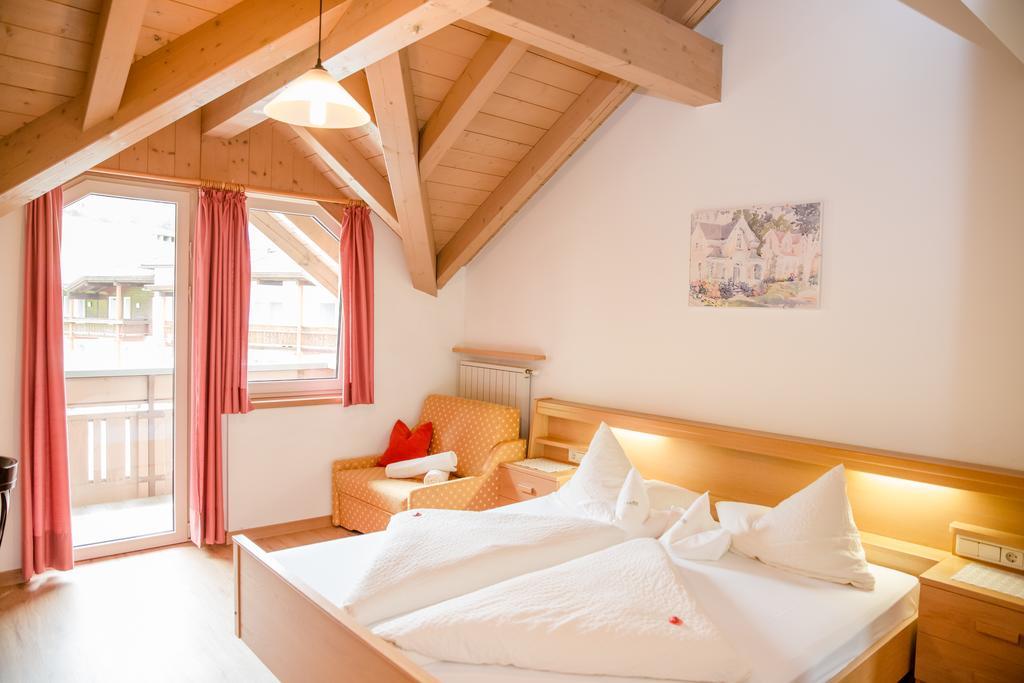 Double Room Mountain View