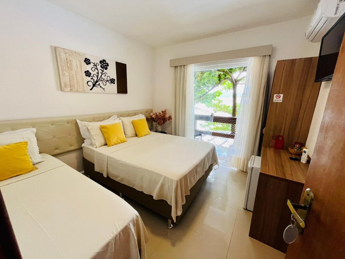 Quarto Triplo Standard com Vista do Mar