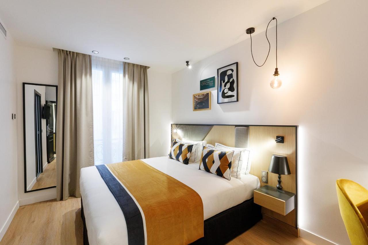 Deluxe Double Room Pool Access