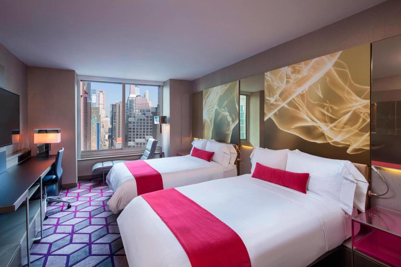 Spectacular Guest room 2 Double Skyline view