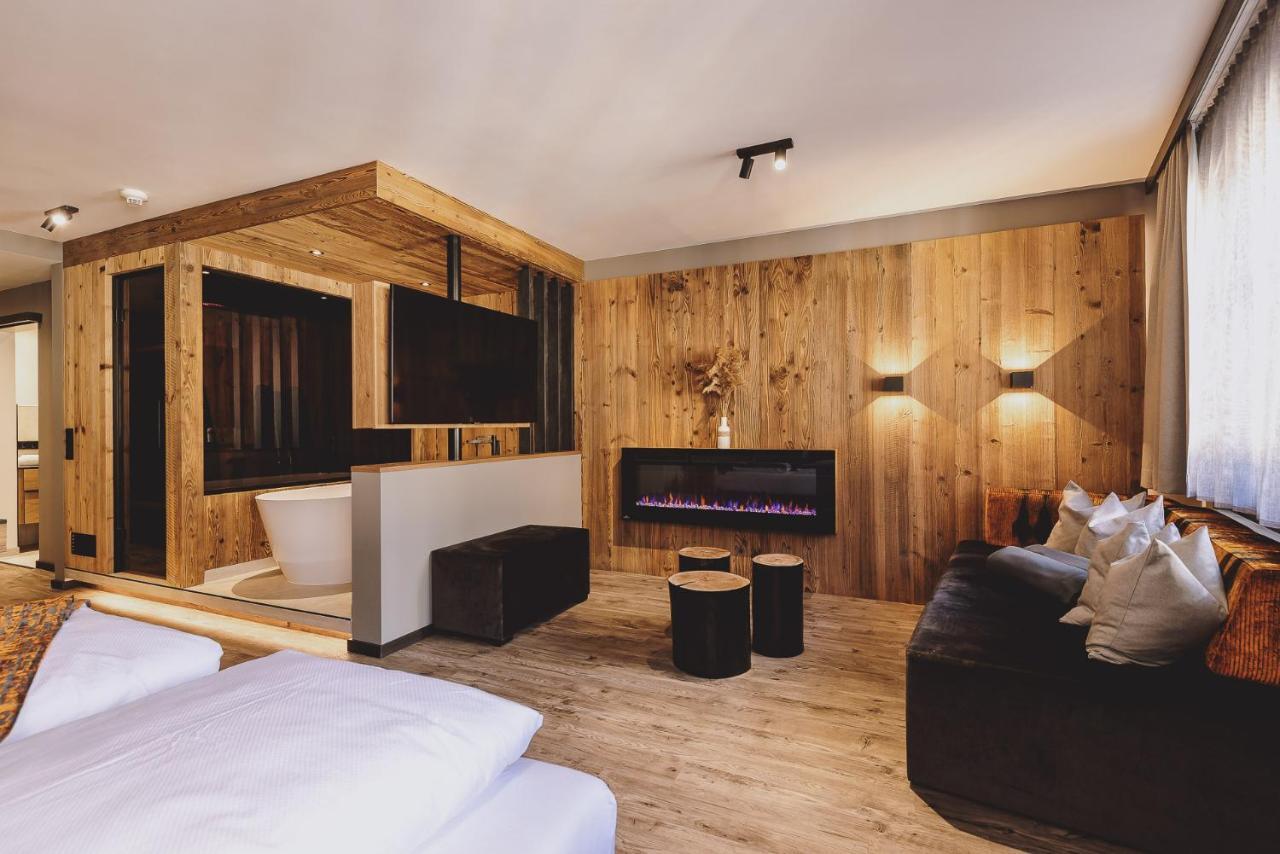 Suite with Sauna
