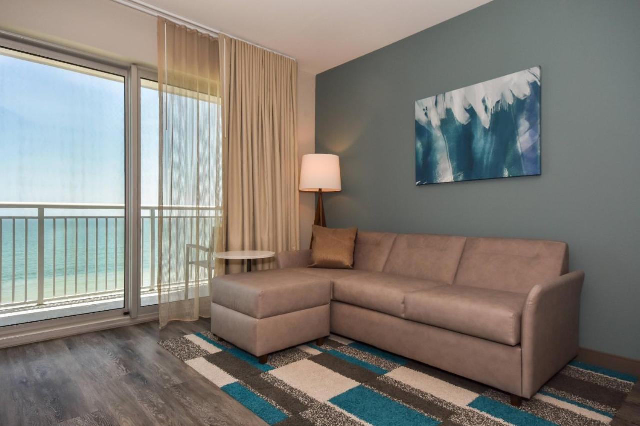 Oceanfront Studio Suite Two Queen Beds Sofa Bed Balcony