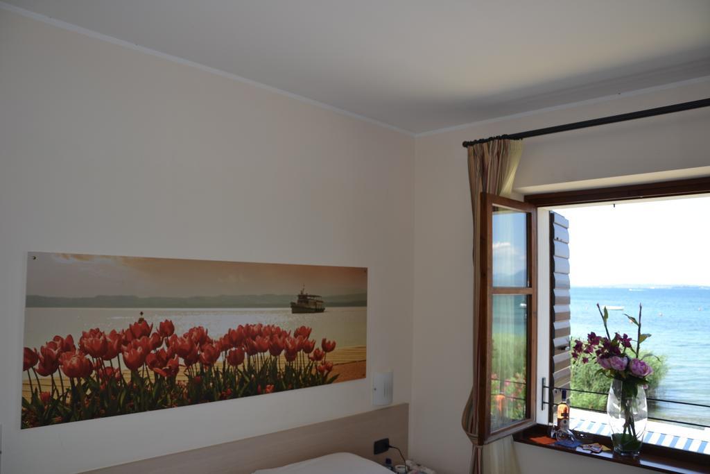 Double or Twin Room Lake View,135970308:JPEG