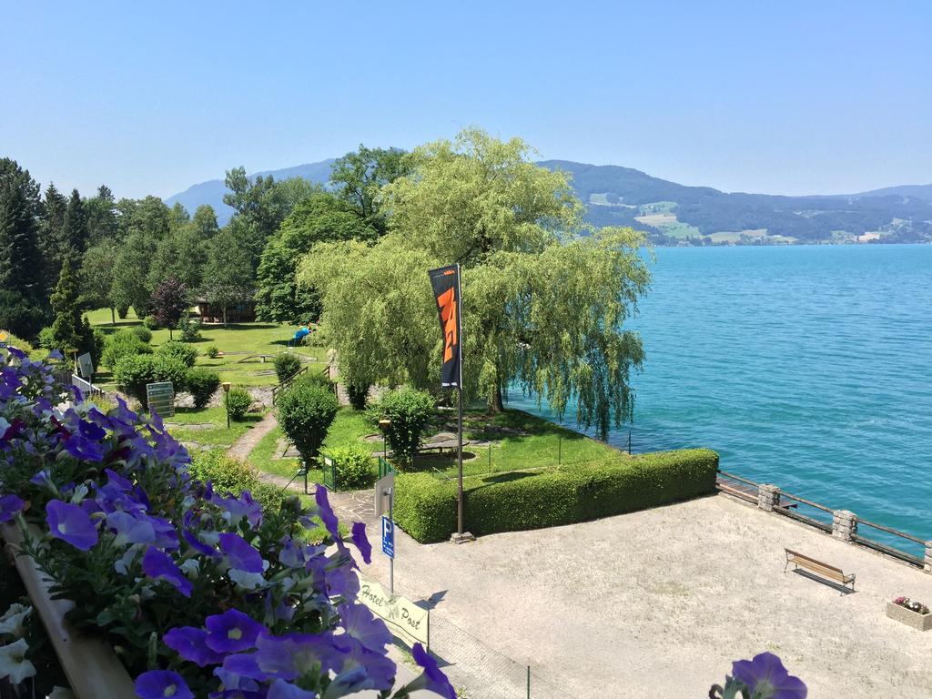 Doppelzimmer mit Balkon und Seeblick