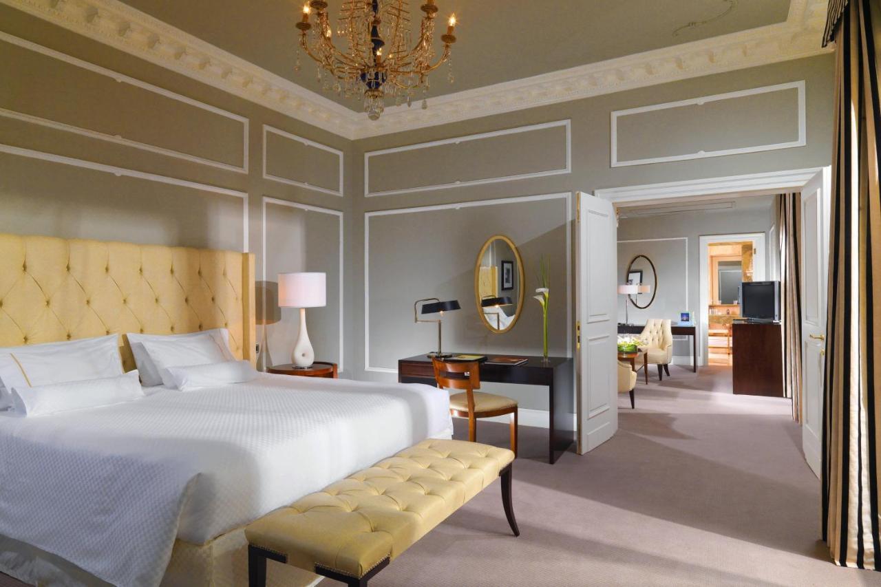 Grandluxe Suite Suite 2 Twin or Single Beds