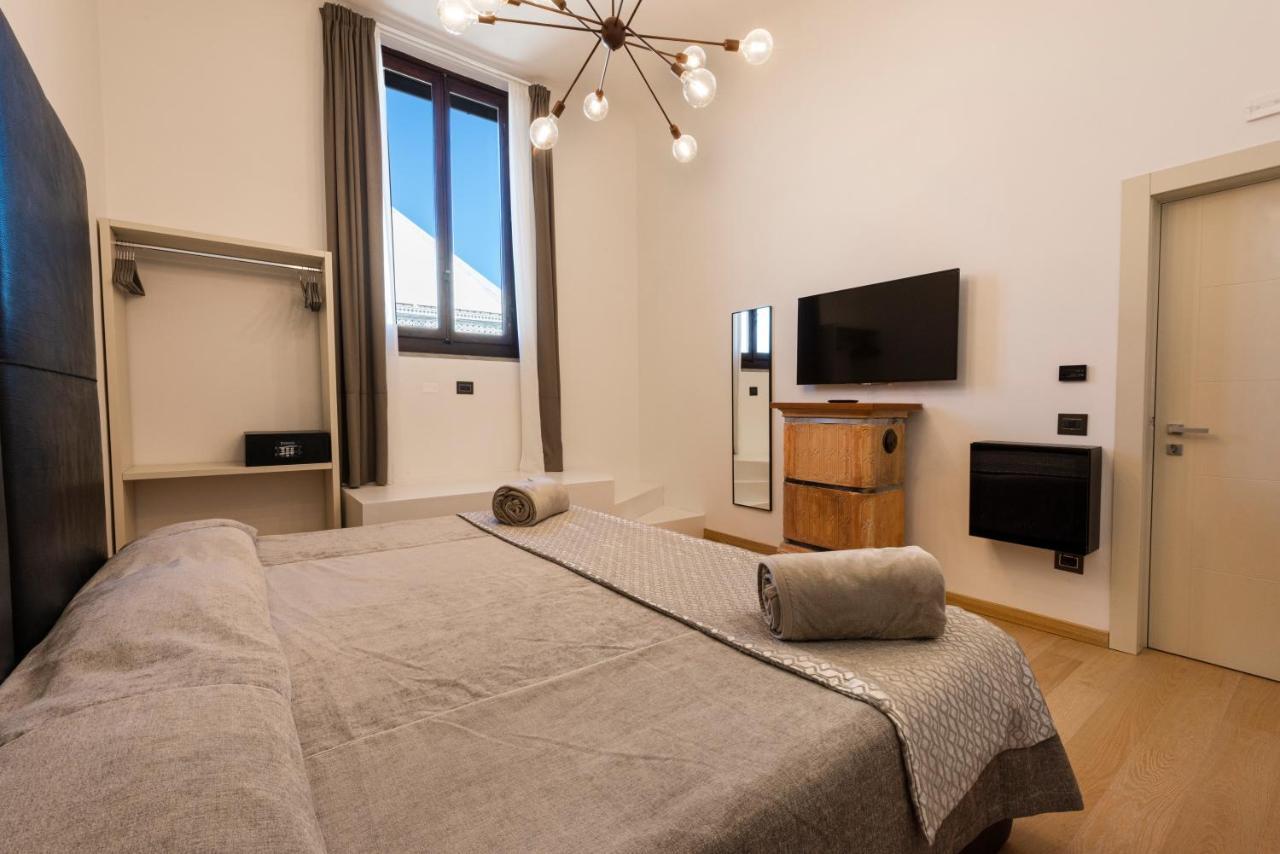 Double or Twin Room Duomo view