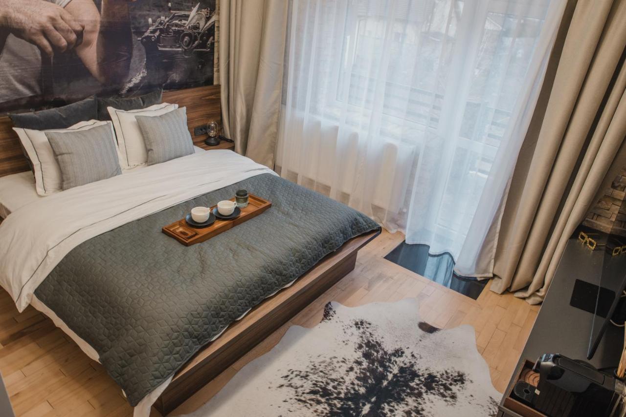 King Room with Balcony