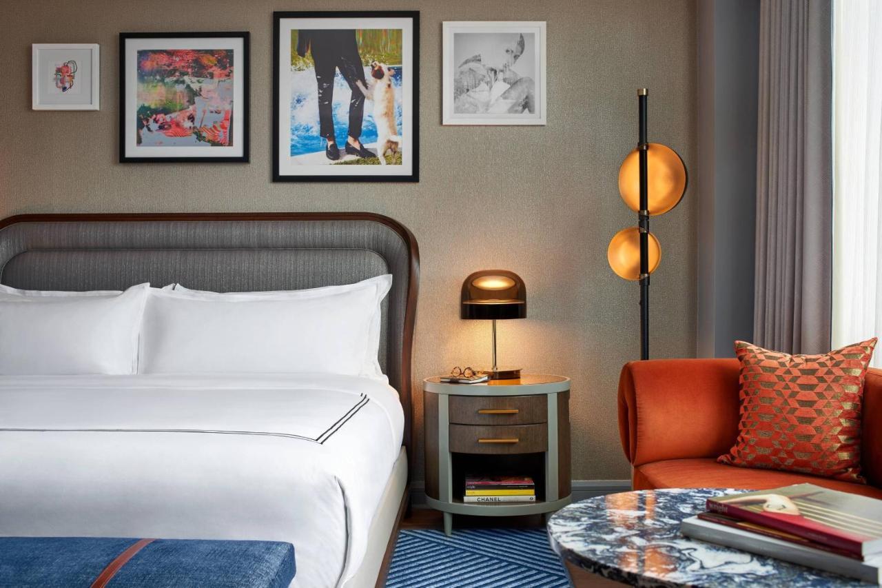 Deluxe King Guest Room