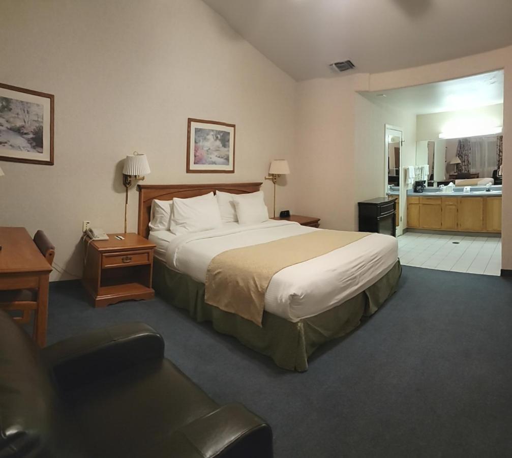 King Room Spa Bath