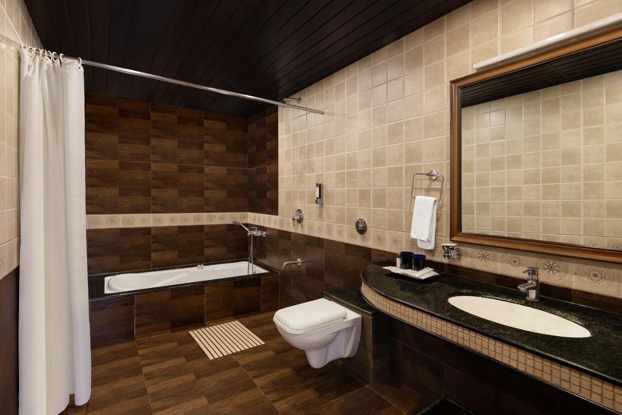 Suite with Garden View - 15% discount on Food and Beverage