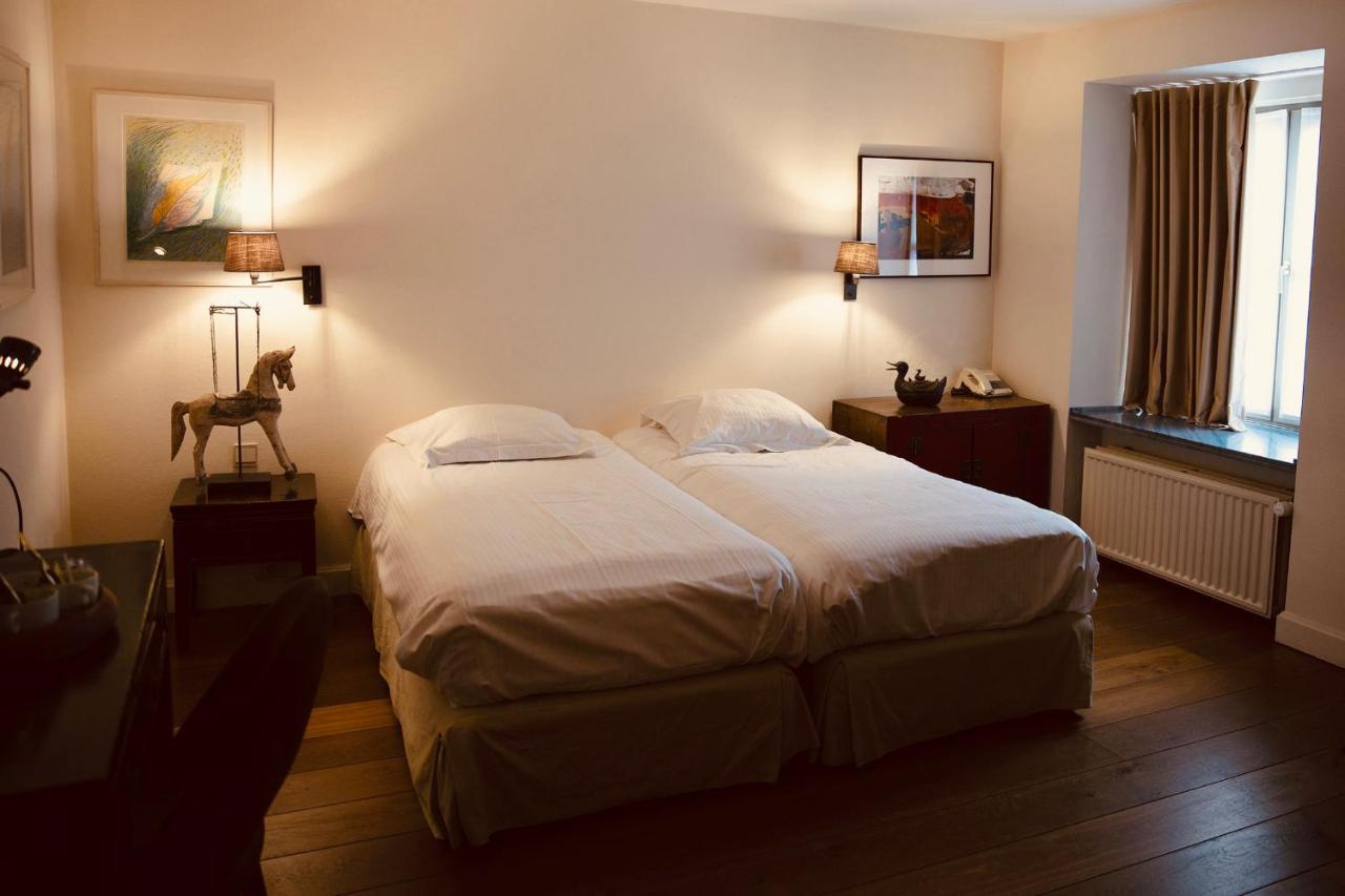 Tweepersoonskamer met 2 Aparte Bedden