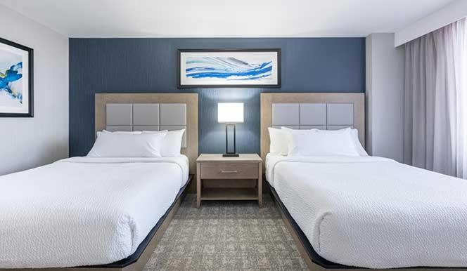 One-Bedroom Suite Two Double Beds