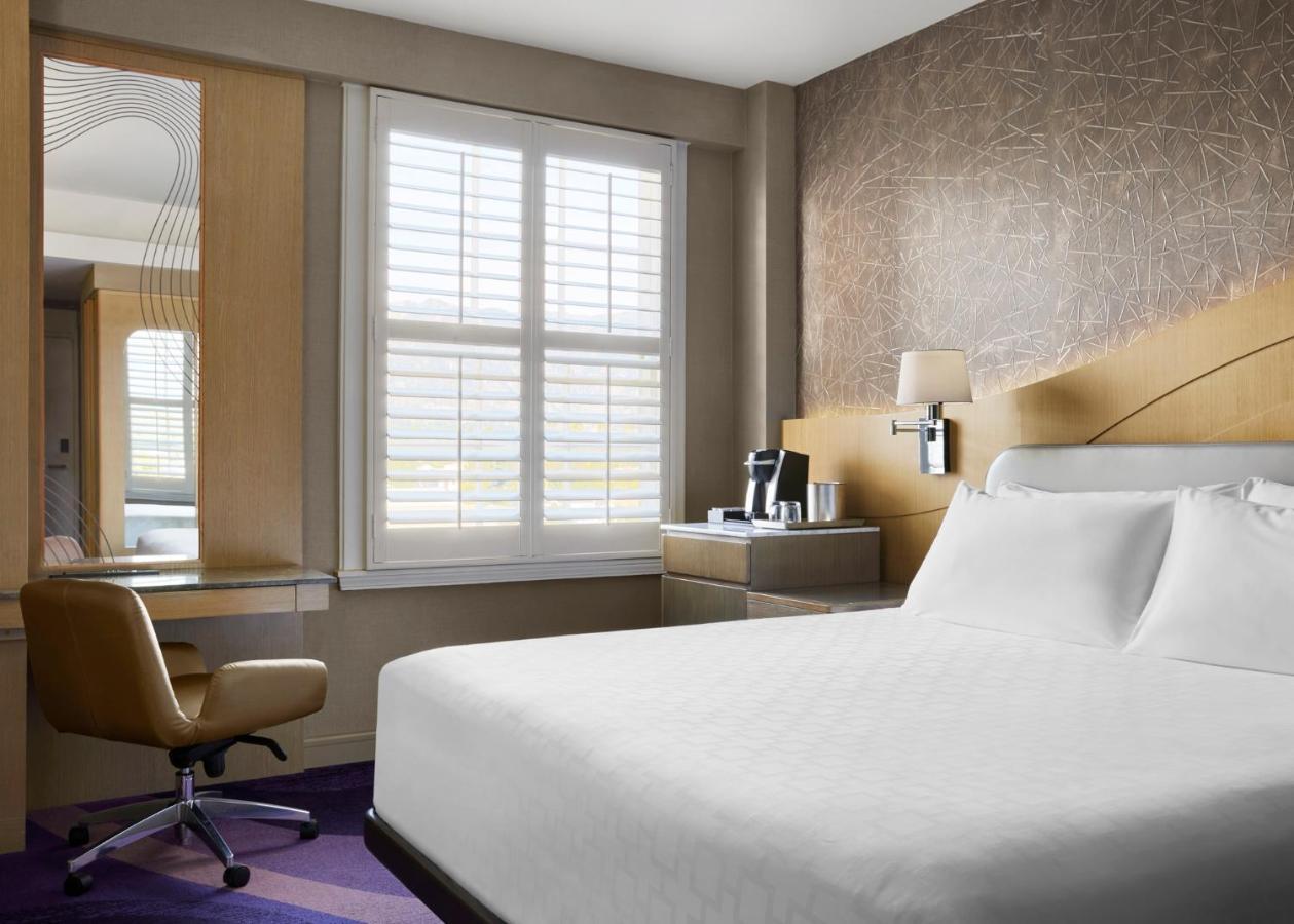 Classic One King Bed