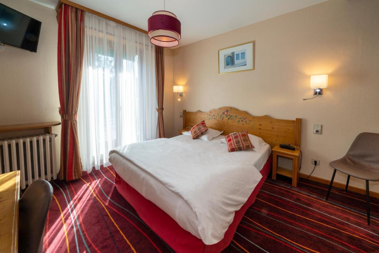 Doppelzimmer mit Balkon
