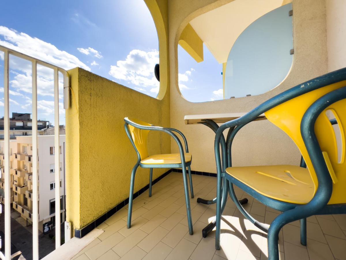 Family Room Balcony
